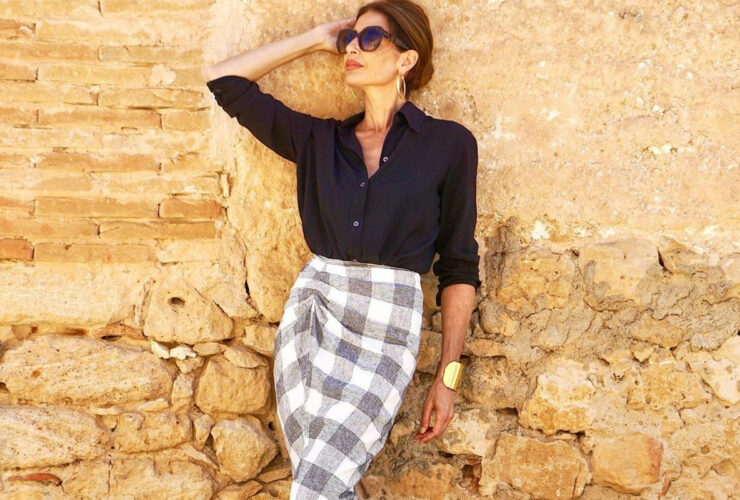 spódnice z wysokim stanem dla kobiet po 50-tce