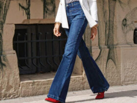 Modne jeansy damskie dla kobiet po 50-tce