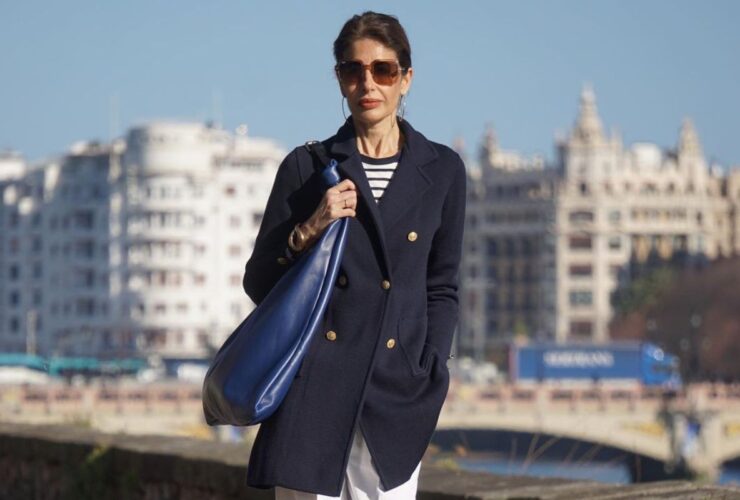 Przykładowy płaszcz dla 50-tek, fot. @pilardearce