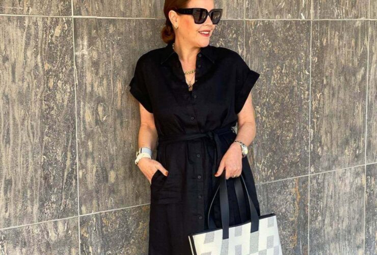 jak zamaskować szersze biodra