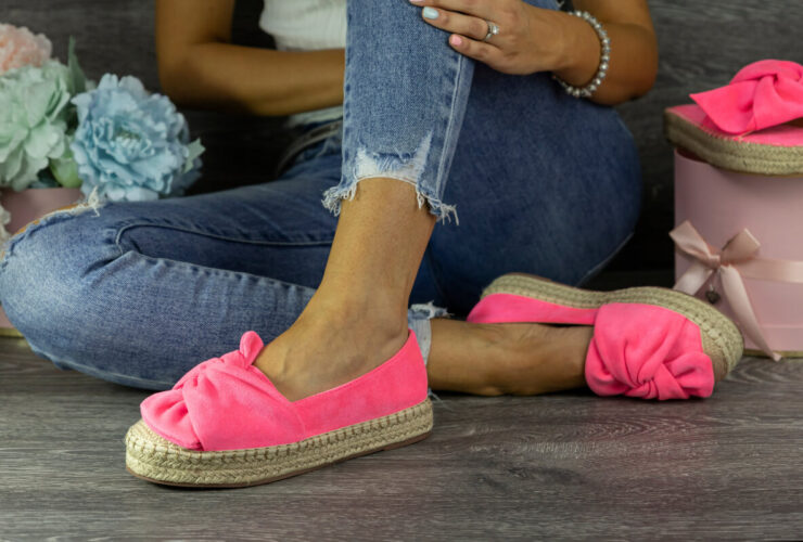 Różowe espadryle