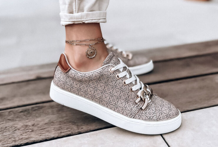 Wyprzedaż butów na wiosnę