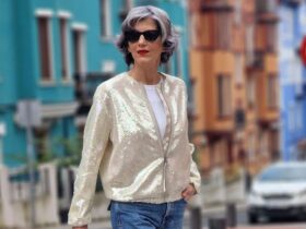 Wiosenno-letnie kurtki dla 50-tek