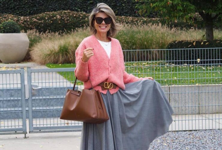 Kolorowy sweter na jesień, fot. @seebymiriam